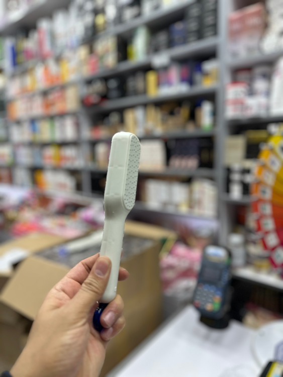 برس جادویی موی سفید